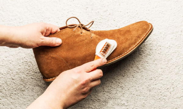 Cómo aliminar los hongos del zapato