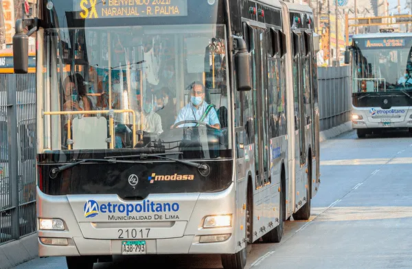 Horarios del Metropolitano