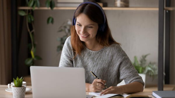 Potencia tu empleabilidad y amplía tus conocimientos con estos cursos.