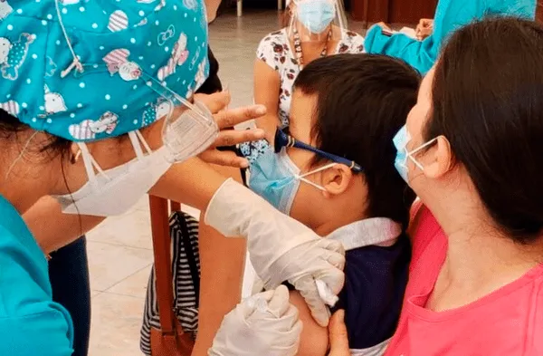 Minsa alerta a padres: menores de 5 años también pueden enfermar gravemente por COVID-19
