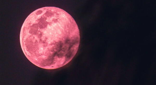 Luna rosa de abril