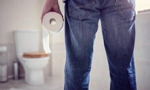 ¿Es mejor tirar el papel higiénico en el inodoro o la basura? La verdad que nadie te contó