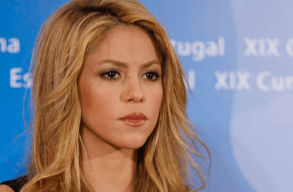 Piden orar por el padre de Shakira: cantante aterrizó en Barranquilla inesperadamente por situación familiar