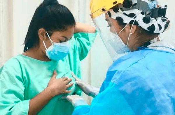 Cáncer de mama es la segunda neoplasia más frecuente en mujeres en el Perú