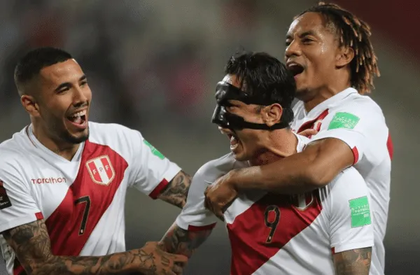 Perú va por la gloria: Ataque audaz contra Bolivia en La Paz