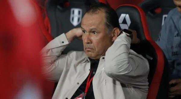¿Juan Reynoso fue amenazado de muerte y por eso aceptó dejar de ser entrenador de la selección peruana?