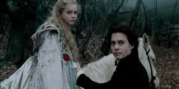 Johnny Depp y Christina Ricci son los protagonistas de "Sleepy Hollow" wapa.pe