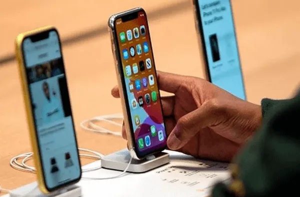 Este es el VERDADERO tiempo en que debes cambiar de celular y nadie te lo dijo. wapa.pe