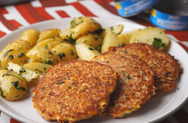 ¿Cansado de lo mismo? Sorprende con esta irresistible torreja de atún wapa.pe