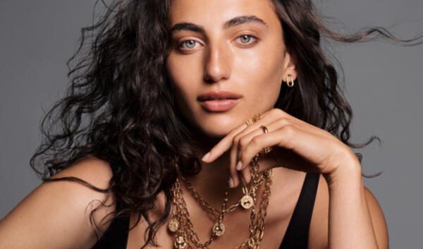 Cada pieza invita a explorar la identidad a través de su diseño significativo. Fuente: Difusión. wapa.pe