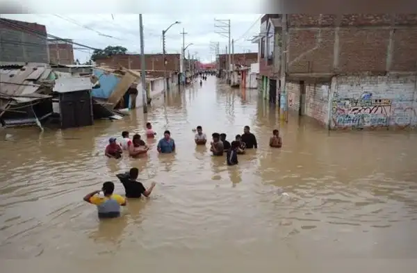 Fenómeno El Niño amenaza Lima wapa.pe