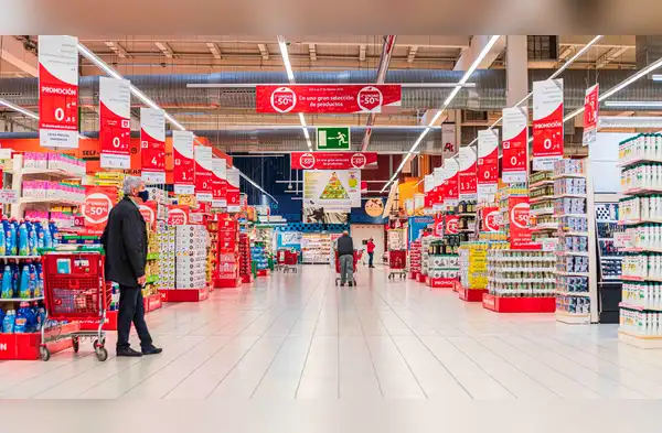 Cadena de supermercados cierra 16 de sus tiendas wapa.pe