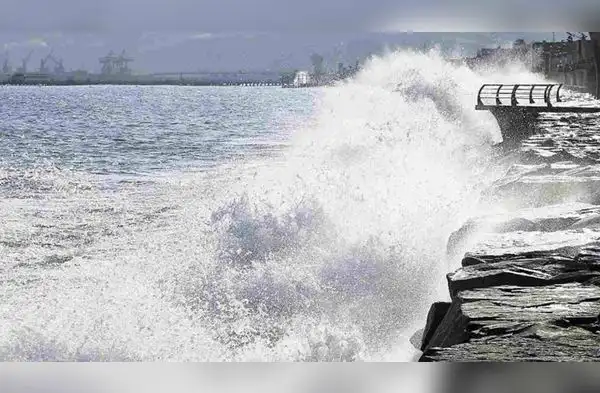 Conoce las playas que afectará el oleaje anómalo. wapa.pe