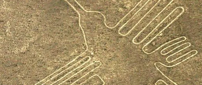  Las líneas de Nazca: geoglifo con forma de colibrí.<br>    