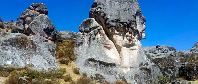  Las gigantescas rocas de Marcahuasi llegan a medir hasta 25 metros de altura. Foto: Ciencia e Ingeniería    