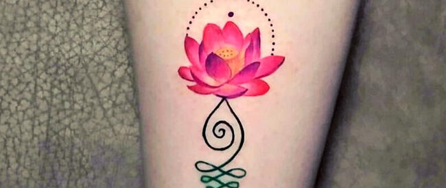 Sabes qué significan los tatuajes de la flor de loto?