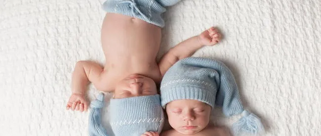  Soñar con un bebé varón puede tener muchos significados.    