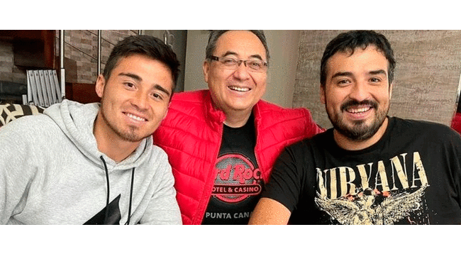 Rodrigo Cuba junto a su padre y hermano, siempre lucen unidos.