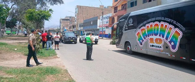 Agentes de la PNP acudieron al lugar de los hechos. Fuente: Roger García.   