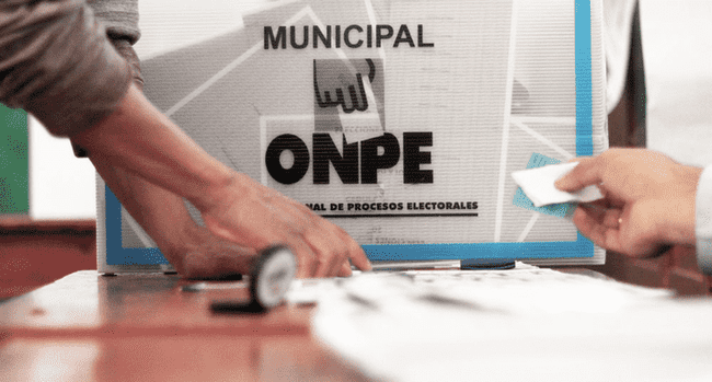 Ingresa a la plataforma de la ONPE para seleccionar los centros de votación más cercanos a tu hogar. (Foto: ONPE)   