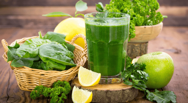 Luce un cuerpo espectacular con este jugo verde.    