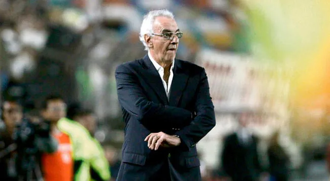 Jorge Fossati, ex entrenador de Universitario.   