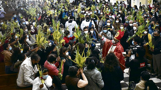  Fe. La Semana Santa en Tacna y Moquegua inició con la celebración del Domingo de Ramos. Luego de dos años de pandemia. (Foto: La República) 