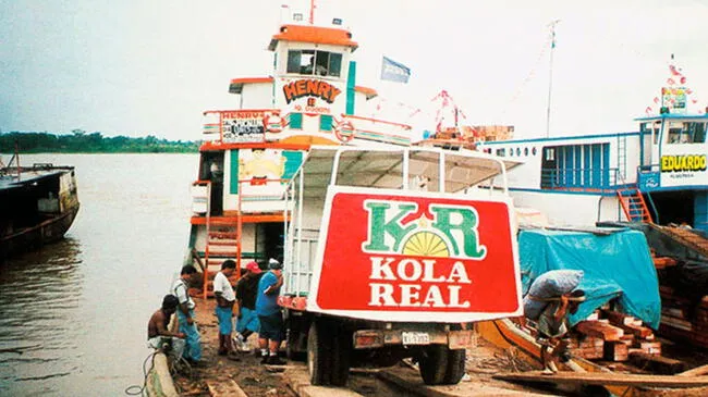 Embarcación de Kola Real.   