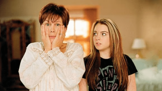 Jamie Lee Curtis y Lindsay Lohan en la película 'Un viernes de locos'   