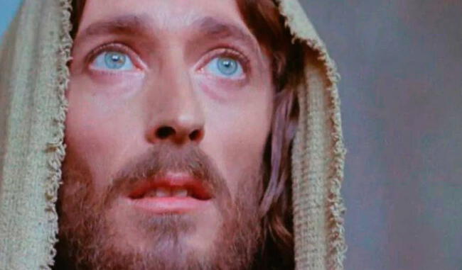 Robert Powell como Jesús en la serie de 1977, de Franco Zeffirelli. Foto: ITV   