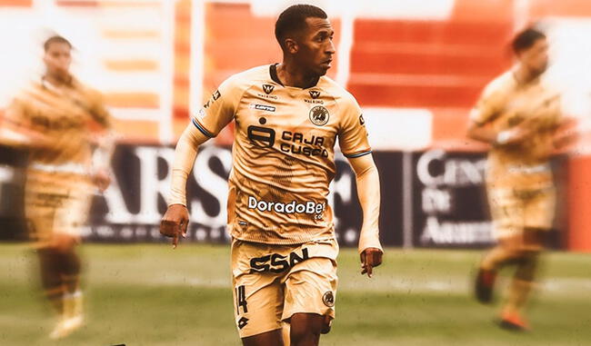 Cusco FC elabora su plantel para la temporada 2024.   