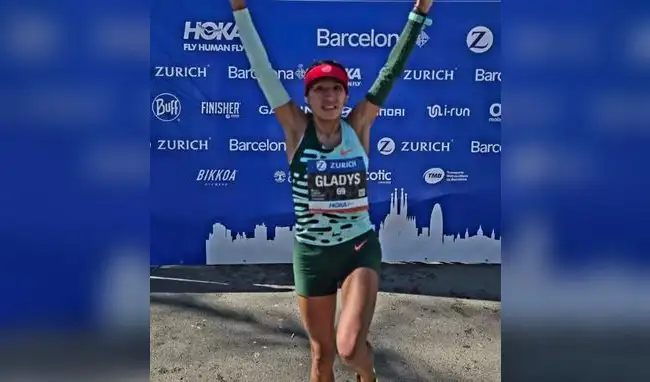 Gladys Tejeda deja en alto al Perú tras ubicarse en el Top 8 a nivel mundial en la Maratón de Barcelona 2026.  