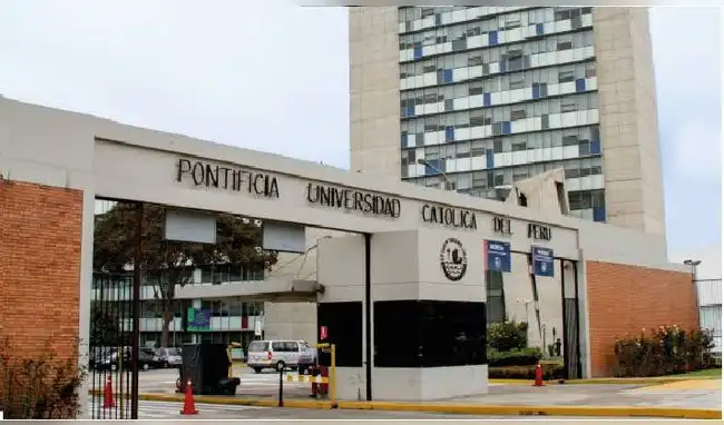 PUCP en la lista de las mejores universidades del Perú PUCP en la lista de las mejores universidades del Perú