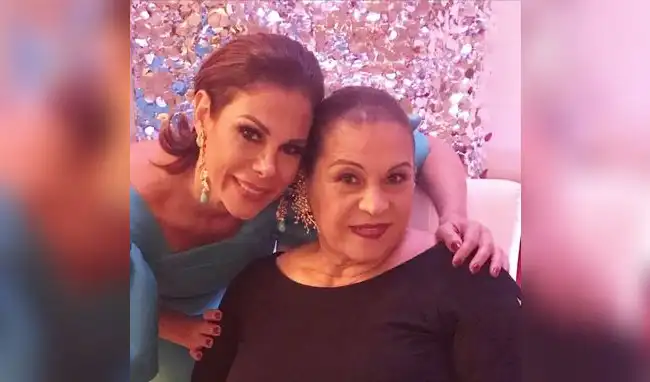 Miss Venezuela confirma la muerte de su madre tras el terremoto.  