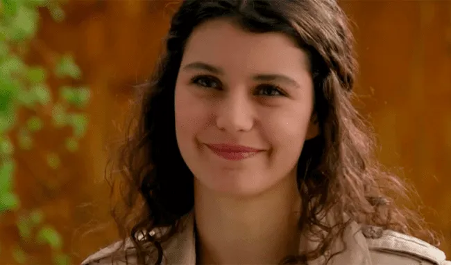 Beren Saat estrella de Fatmagül   