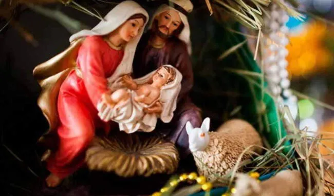 Cinco oraciones para rezar y decirlo en familia para Nochebuena.   