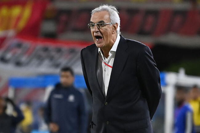 Jorge Fossati dejó en duda su continuidad en la selección peruana.   