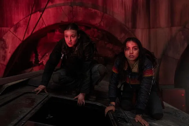 <strong> Ellie y Dina en el capítulo 4 de The Last of Us. Foto: Difusión</strong>   