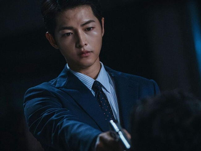 <strong> Song Joong Ki fue protagonista de "Vincenzo"</strong> 