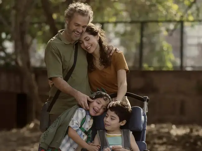 <strong> 'Los dos hemisferios de Lucca' es la nueva película de Netflix</strong>   