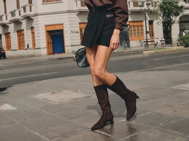 Con la llegada de frío, las botas son excelente opción para armar los looks.  
