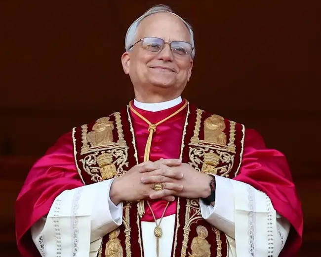 El Papa León llega a Perú. El Papa León llega a Perú.