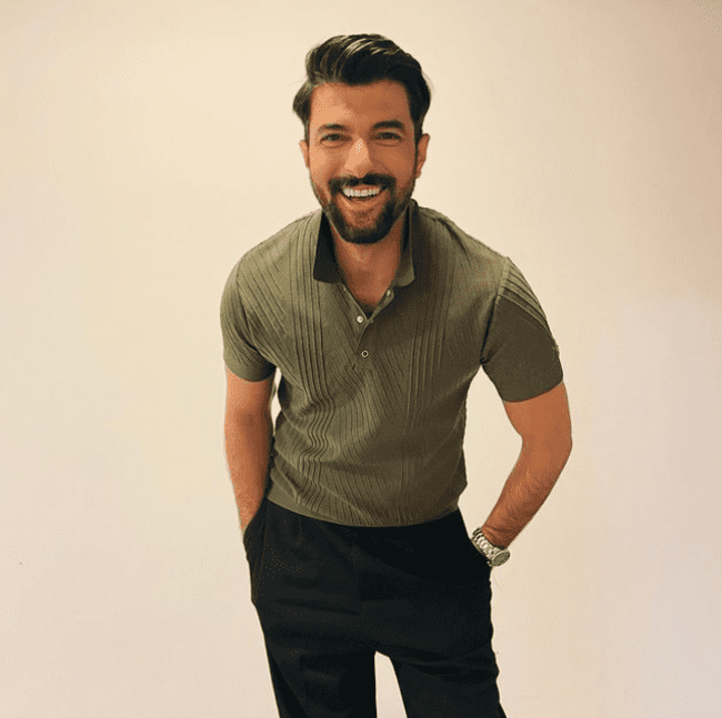  Engin Akyürek actor de Fatmagül en 2024   