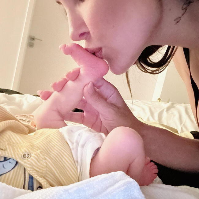 Ana Paula Consorte compartió una tierna fotografía de su hijo con Paolo Guerrero. 