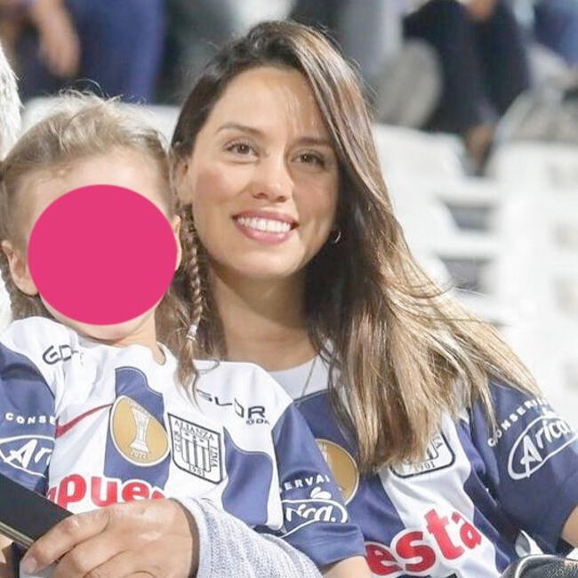 Pamela Barón es la esposa del reconocido futbolista Pablo Lavandeira, quien salió de Alianza Lima.   