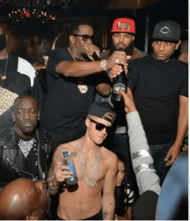 Justin Bieber en fiestas de Diddy Combs   