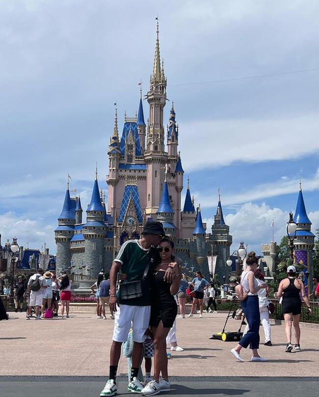 Pedro Gallese y su esposa disfrutan de Disney. | Instagram.   