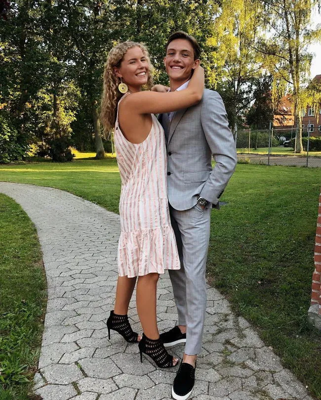  Isabella Taulund es la novia del futbolista danés Oliver Sonne.    