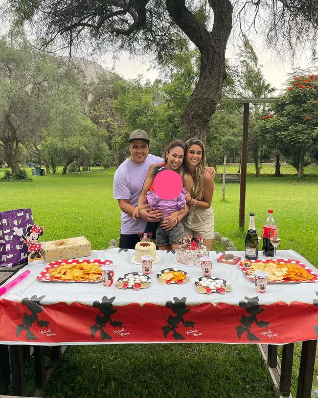  Melissa Loza celebra el cumpleaños de su menor hija Érika.    